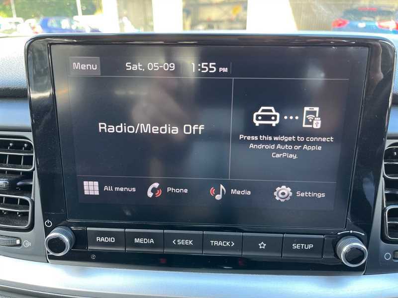 Kia Stonic 1.0T Gdi 99 2 White