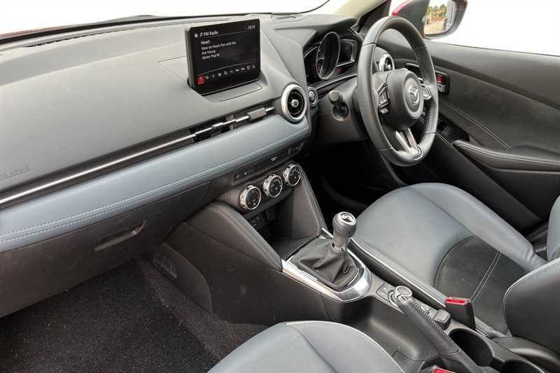 Mazda 2 1.5 E-skyactiv G Mhev Gt Sport Red #2