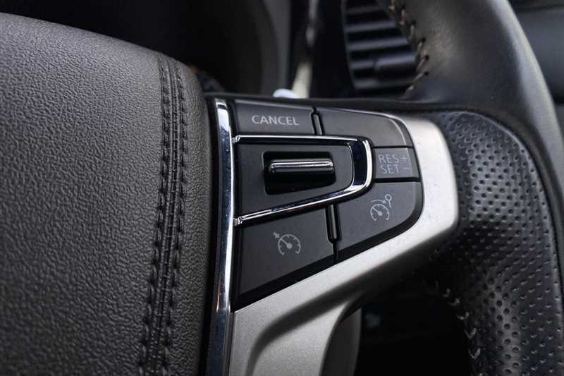 Mitsubishi Outlander Must Go This Week2.4 Phev Dynamic Safety A Silver #24