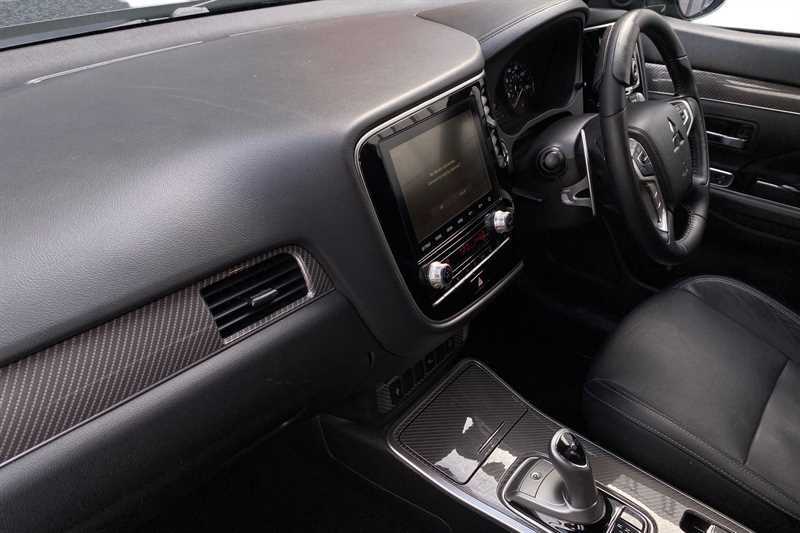 Mitsubishi Outlander Must Go This Week2.4 Phev Dynamic Safety A Silver #7
