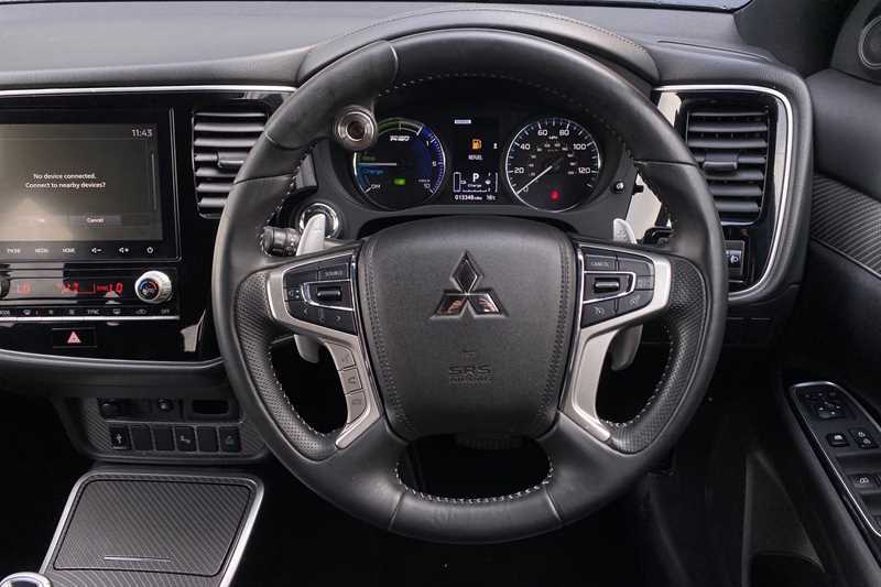 Mitsubishi Outlander Must Go This Week2.4 Phev Dynamic Safety A Silver #35