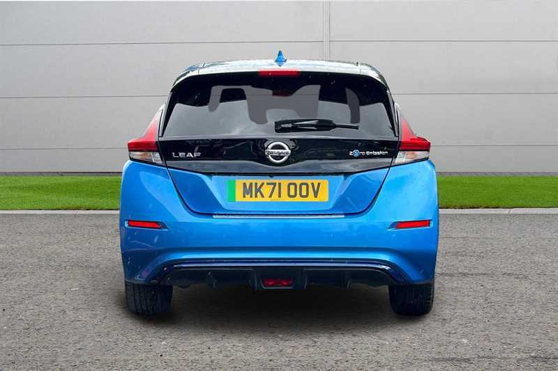 Nissan Leaf 110Kw Tekna 40Kwh Blue #4