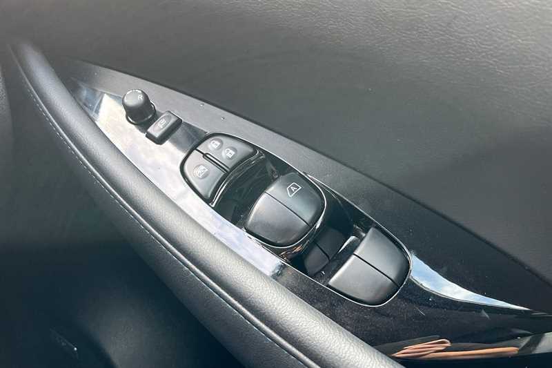 Nissan Leaf 40Kwh 10 Black #18