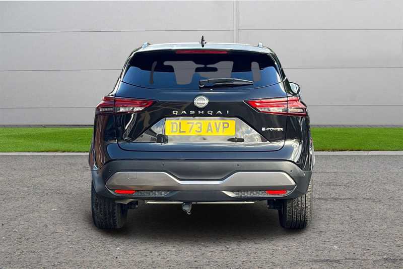 Nissan Qashqai 1.5 E-power Tekna Black #4