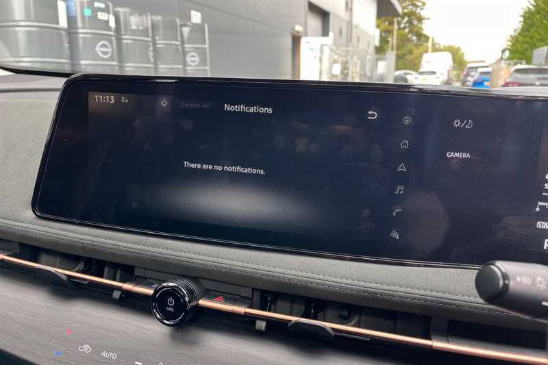 Nissan Ariya Ariya Evolve E-4orce Black #33
