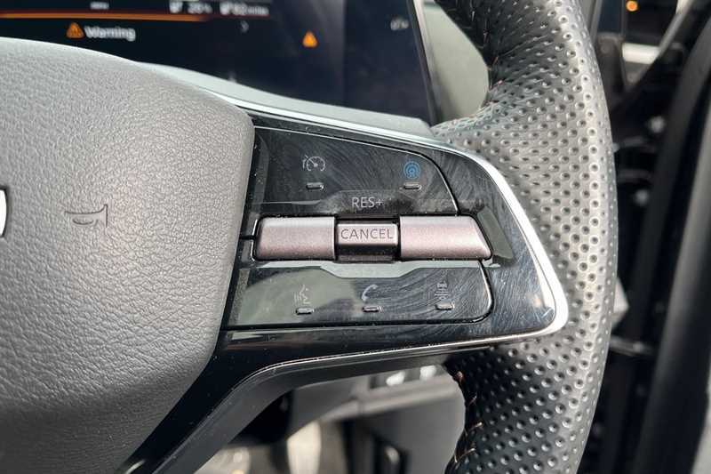 Nissan Ariya Ariya Evolve E-4orce Black #27
