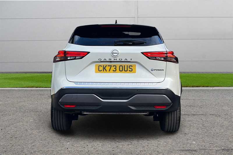 Nissan Qashqai 1.5 E-power Kuro Edition Black #4