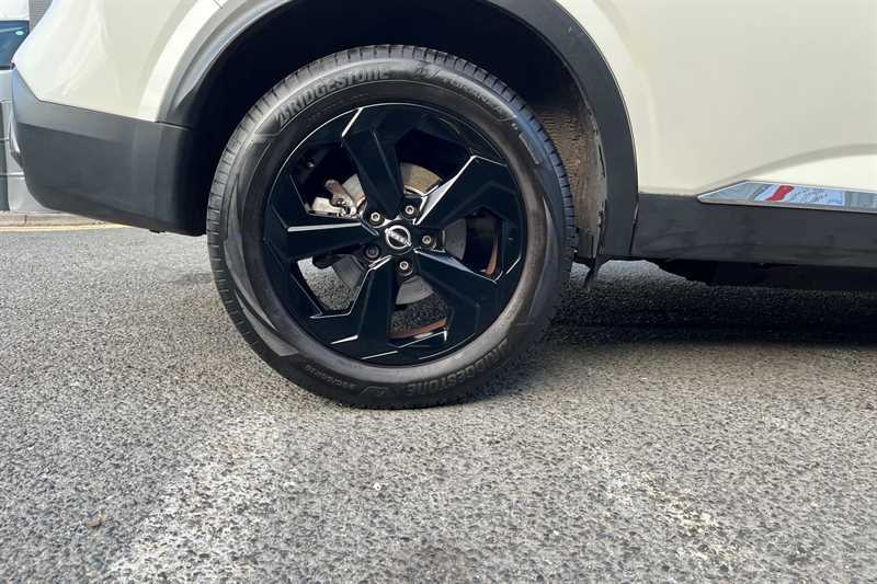 Nissan Qashqai 1.5 E-power Kuro Edition Black #6