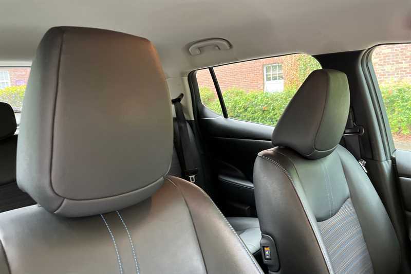 Nissan Leaf 110Kw N-connecta 40Kwh Black #34