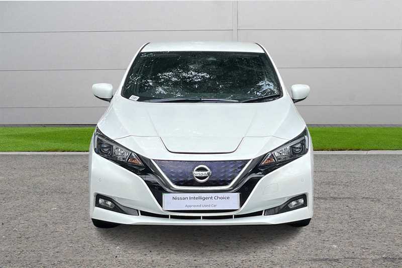 Nissan Leaf 110Kw N-connecta 40Kwh White #5