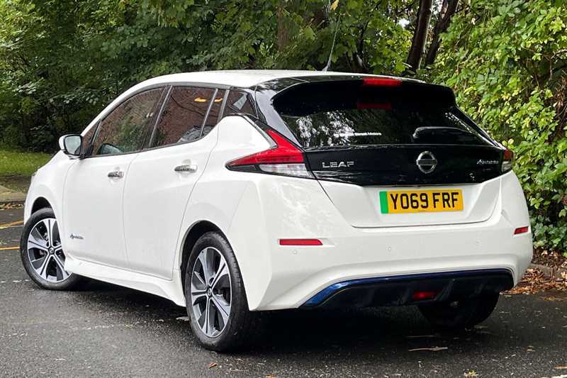 Nissan Leaf 110Kw N-connecta 40Kwh Black #22
