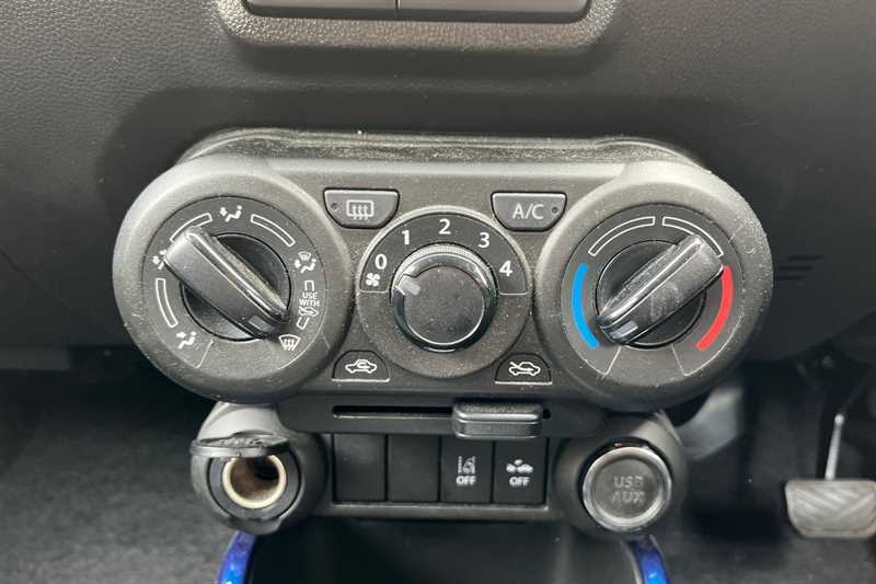 Suzuki Ignis 1.2 Dualjet Mhev Sz5 Euro 6 Ss White #9