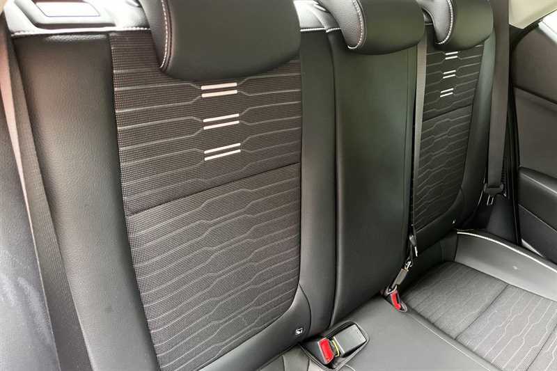 Kia Stonic 1.0T Gdi 98 Gt-line Black #19