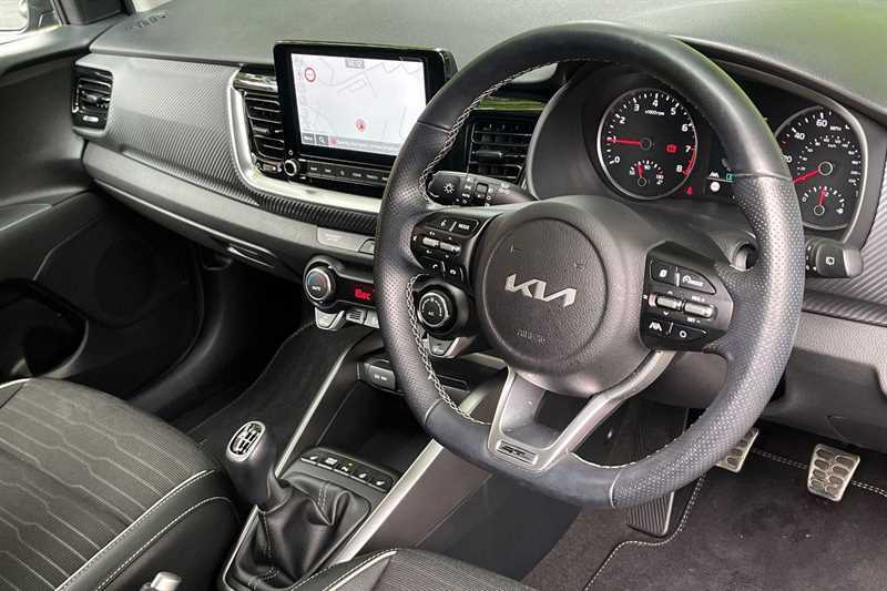 Kia Stonic 1.0T Gdi 98 Gt-line Black #8