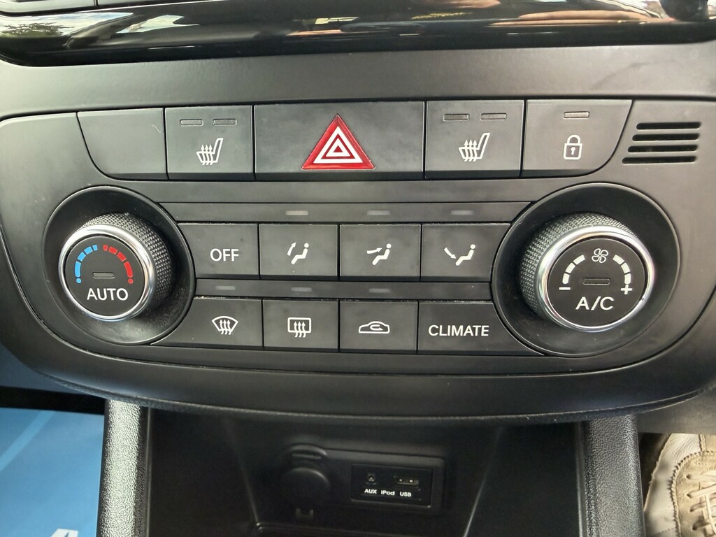 Kia Venga 1.6 4 Isg White #28