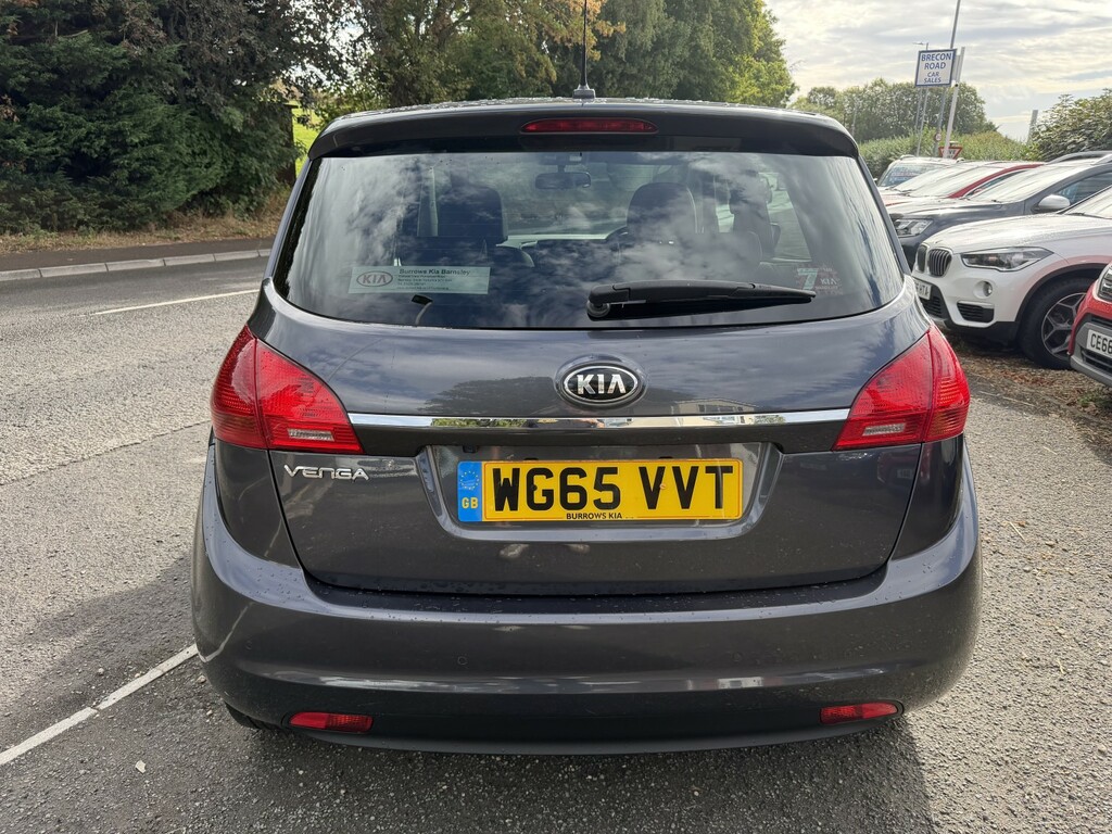 Kia Venga 1.6 4 Isg White #8