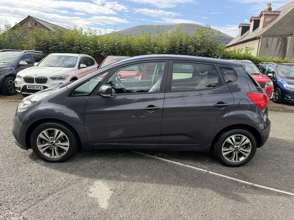Kia Venga 1.6 3 Silver #2