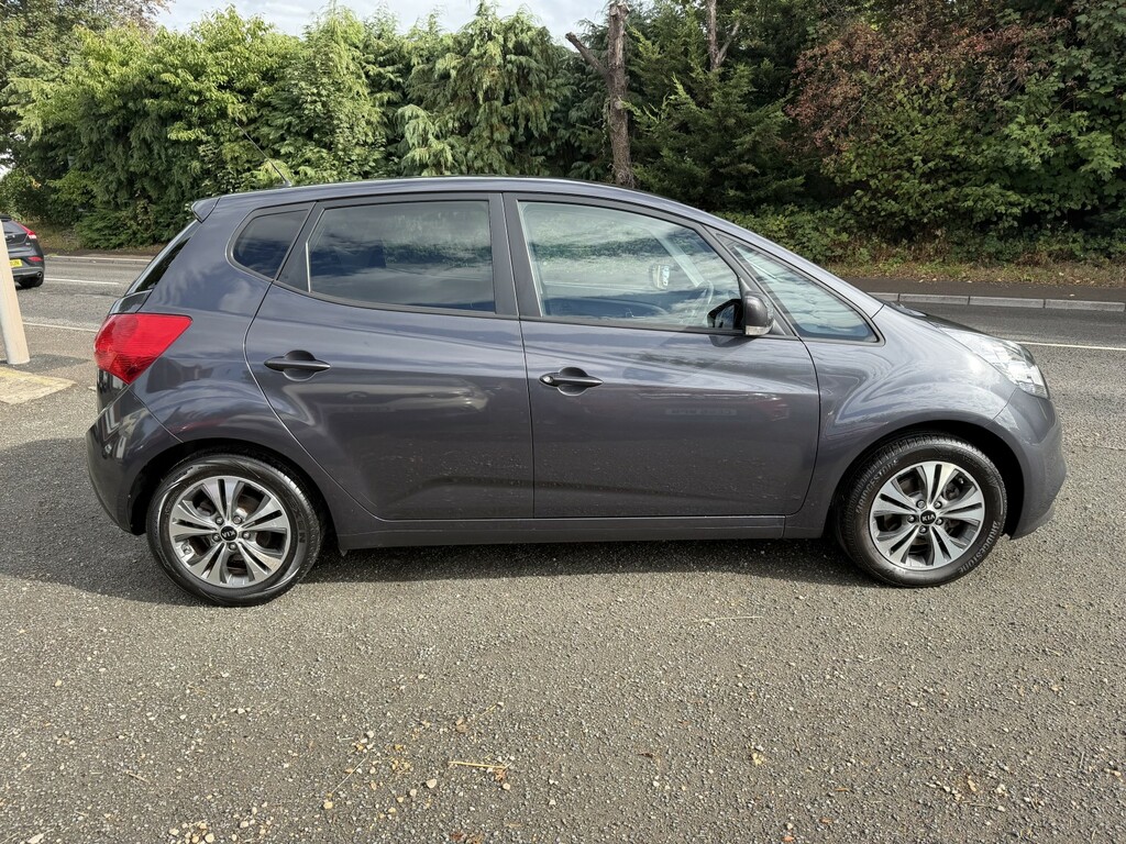 Kia Venga 1.6 4 Isg White #15