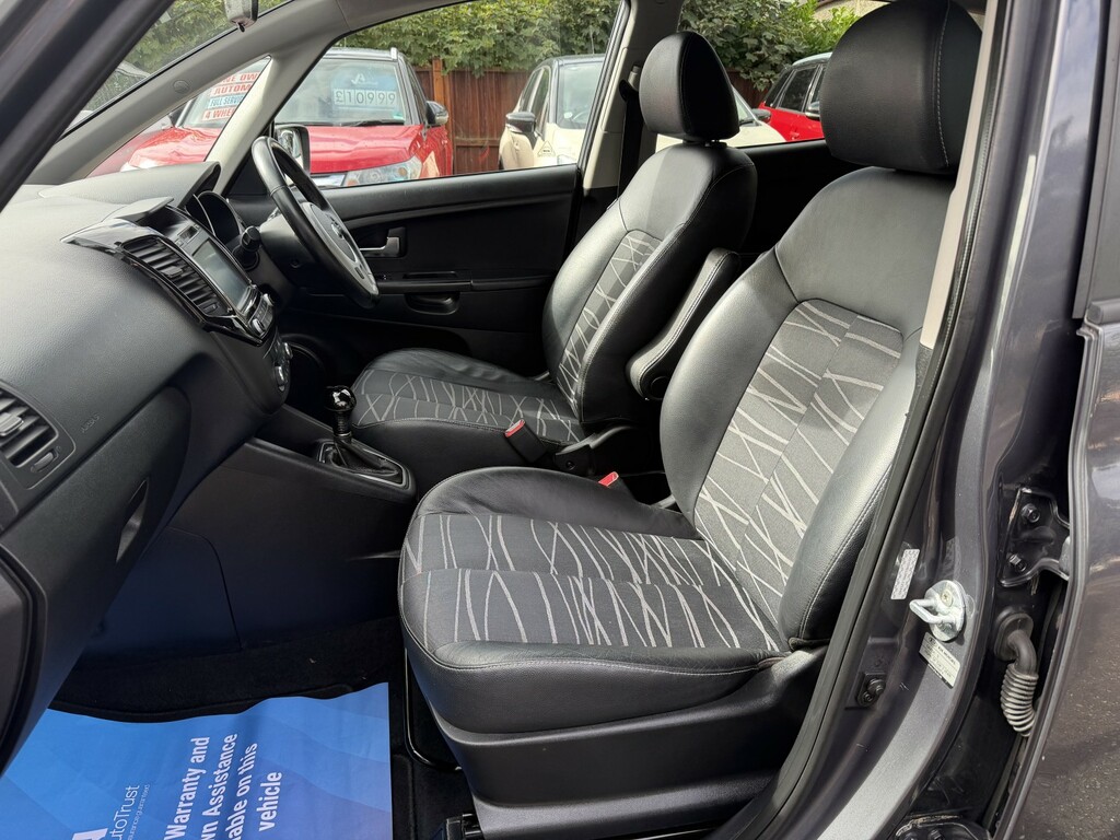 Kia Venga 1.6 3 Silver #4