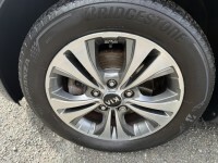 Kia Venga 1.6 4 Isg White #36