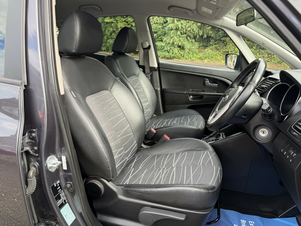 Kia Venga 1.6 4 Isg White #17