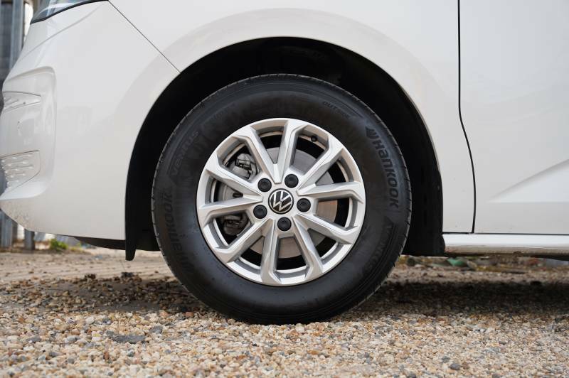 Volkswagen California Tdi Dsg 150 Ps Beach Camper - 2025 25 White #5