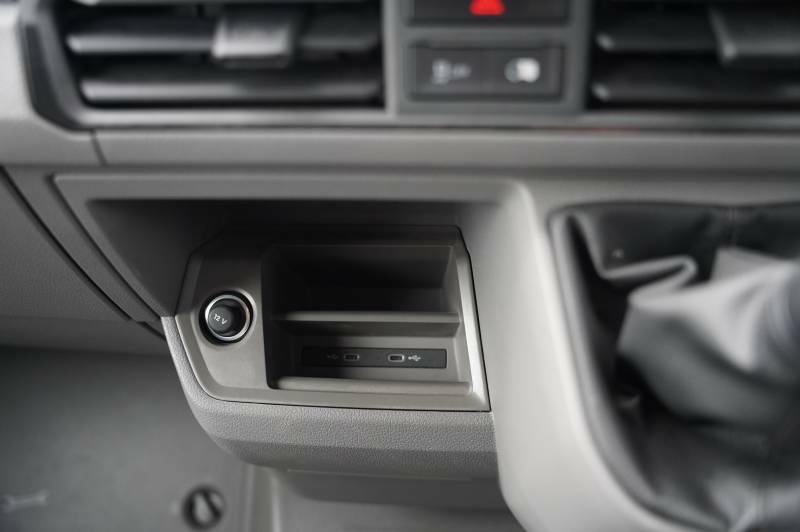 Volkswagen Crafter Cr35 Panel Van Commerce Plus Lwb Maxi 140 Ps 2.0 T White #33