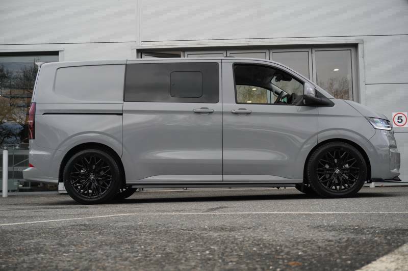 Volkswagen Transporter T32 Tdi 150 Kombi Van Commerce Pro Swb Grey #4
