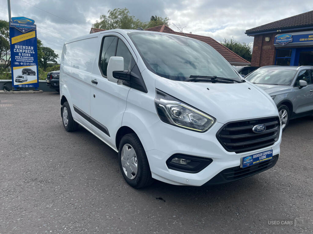 Ford Transit Custom 2.0 Ecoblue 130Ps Low Roof Trend Van GF22UTU White
