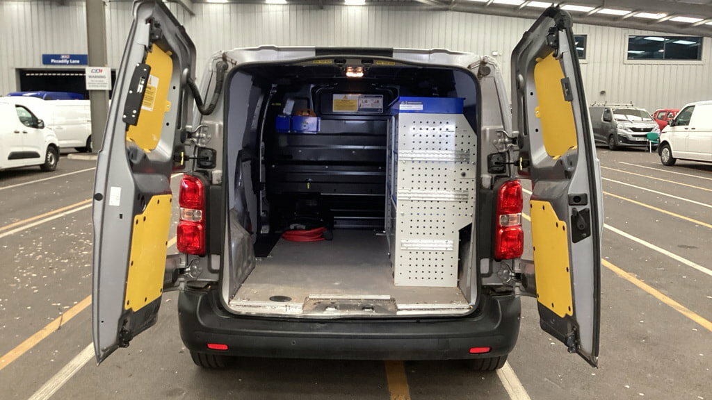 Vauxhall Vivaro Pro White #7