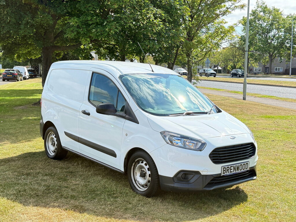 Ford Transit Courier 1.0 Ecoboost Leader Panel Van L1 White