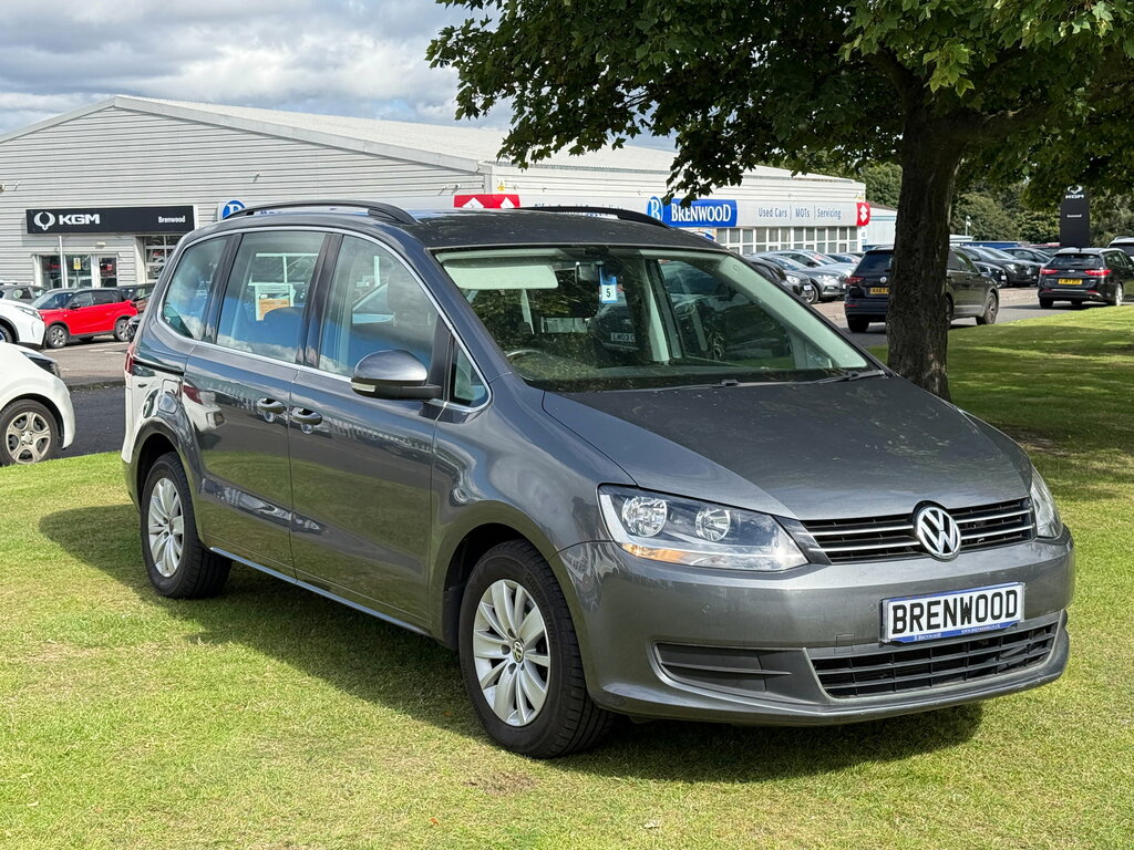 Volkswagen Sharan 2.0 Tdi Bluemotion Tech Se Mpv E Grey