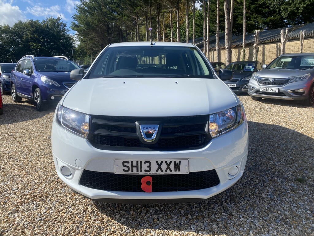 Dacia Sandero 1.1 Laureate 75 Bhp White #18