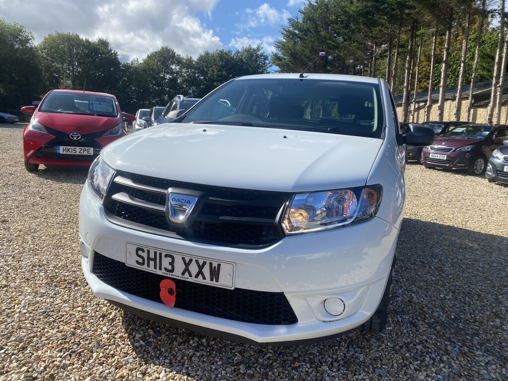 Dacia Sandero 1.1 Laureate 75 Bhp White #15