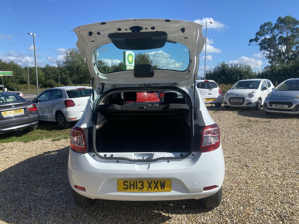 Dacia Sandero 1.2 Ambiance White #4