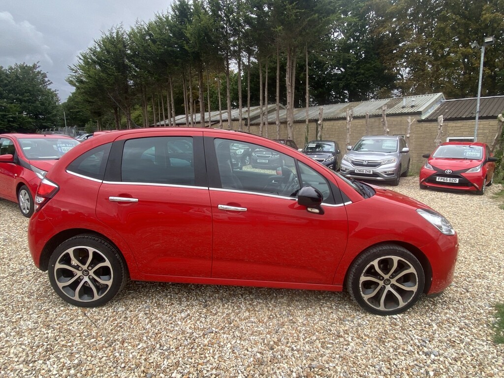 Citroen C3 Hatchback 1.2 Puretech Flair Euro 6 Ss 201 Green #2