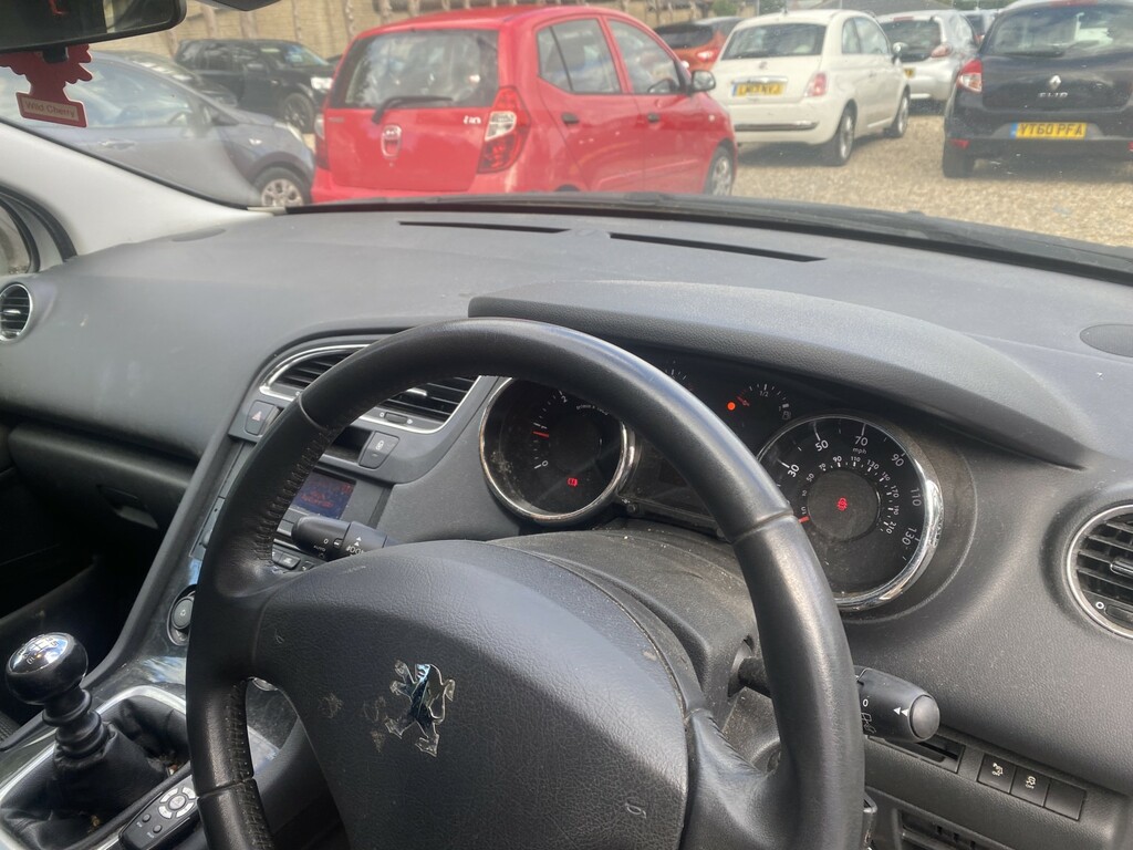 Peugeot 5008 1.6 Hdi Active Silver #5