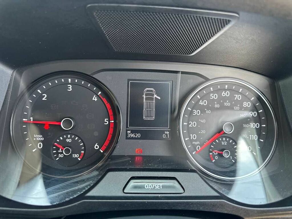 Volkswagen Crafter Cr35 Panel Van Trendline Mwb 177 Ps 2.0 Tdi 8Sp Au Grey #12