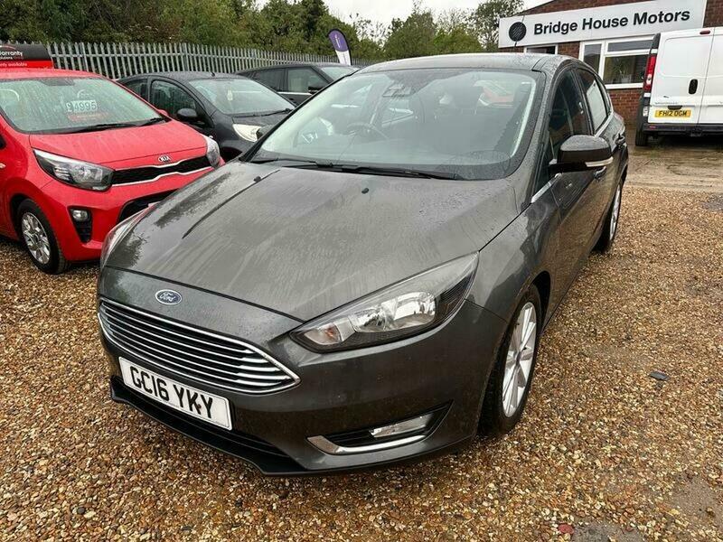 Ford Focus 2.0 Tdci St-2 2016 Blue #25