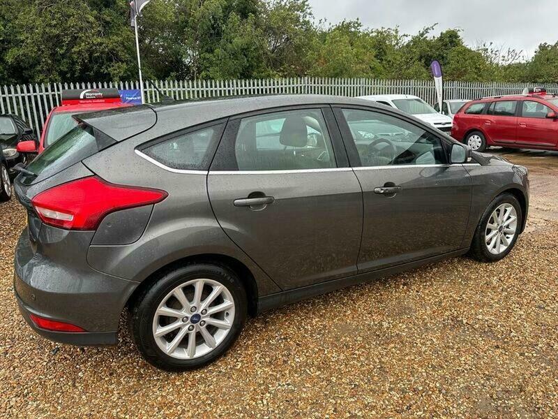 Ford Focus 1.5 Tdci Titanium Euro Grey #5