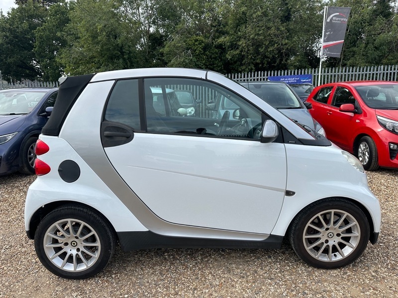 Smart Fortwo Cabrio 1.0 Mhd Passion Cabriolet White #3