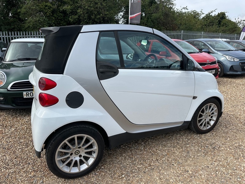Smart Fortwo Cabrio 1.0 Mhd Passion Cabriolet White #4