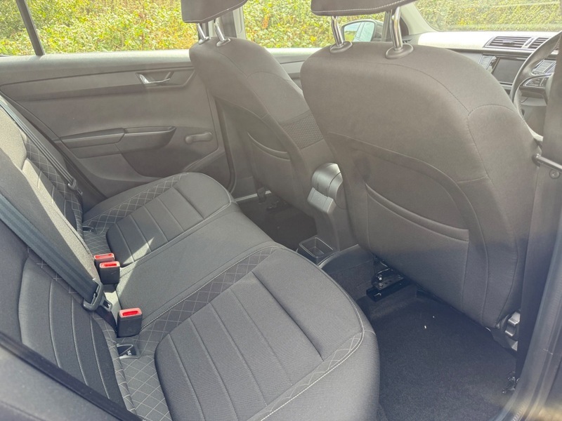 Skoda Fabia Hatchback Black #12