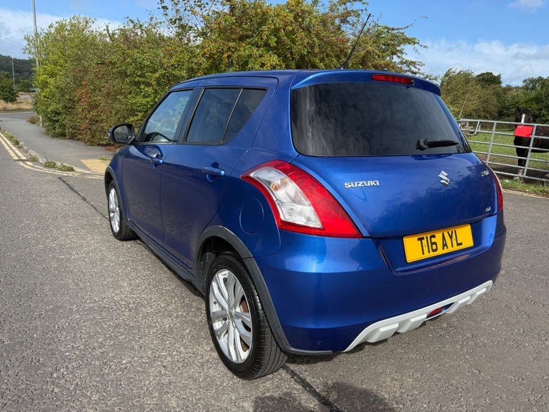 Suzuki Swift Sport White #8