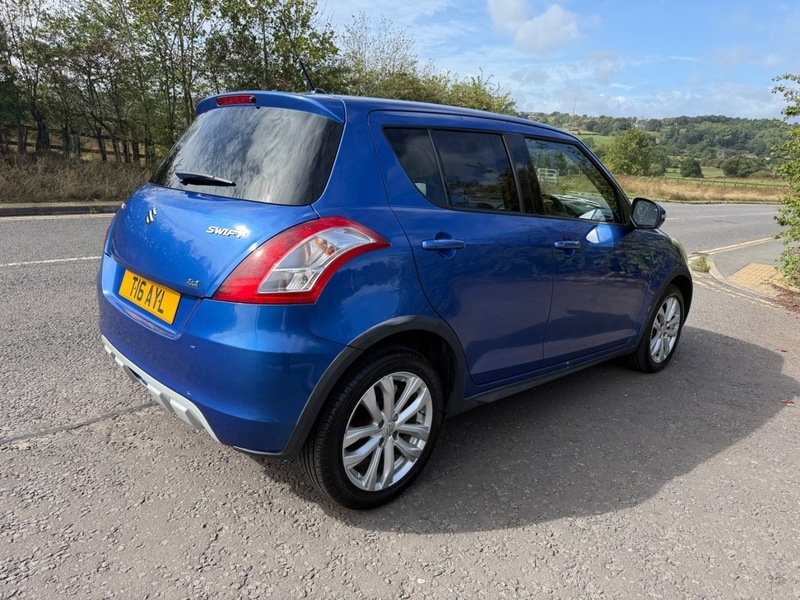 Suzuki Swift Sport White #7