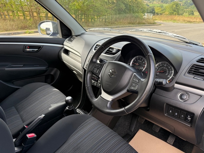 Suzuki Swift Sport White #10