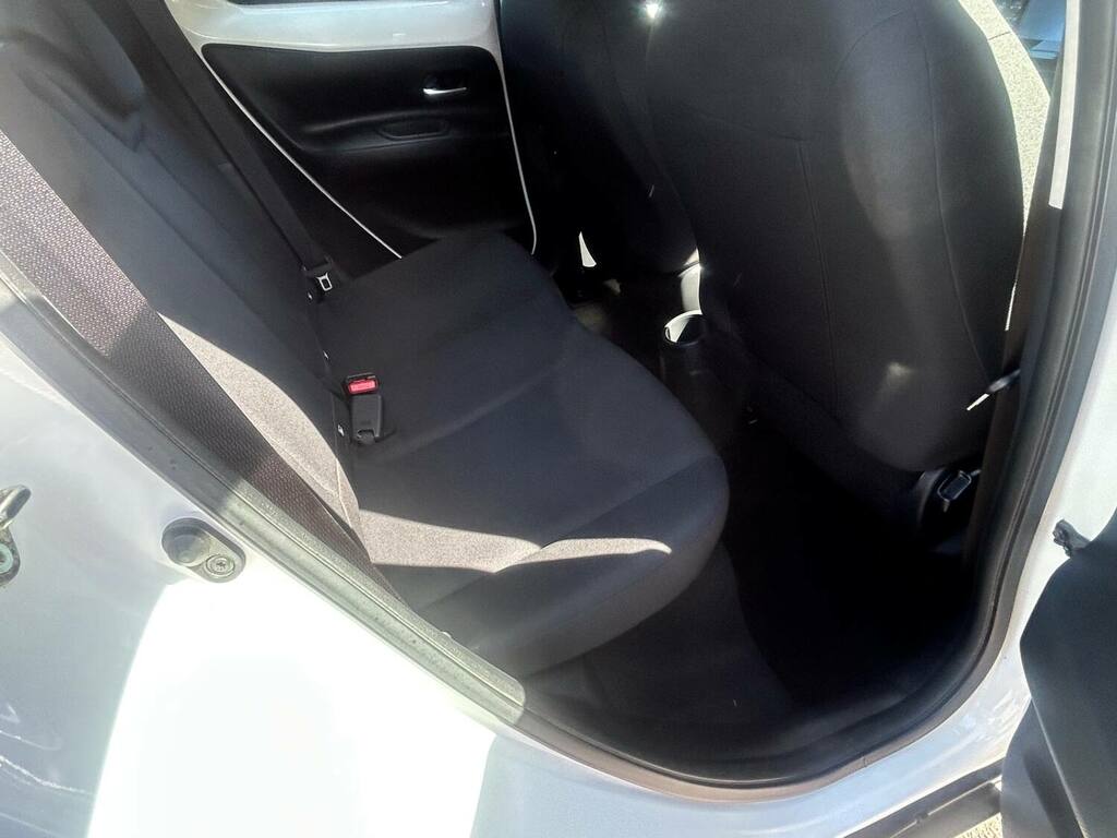 Toyota Aygo X 1.0 Vvt-i Pure White #6
