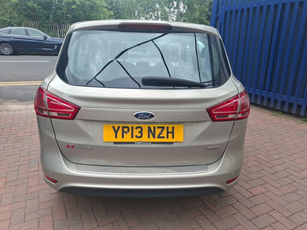 Ford B-Max Titanium Silver #6