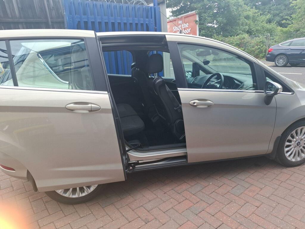 Ford B-Max Titanium Silver #4