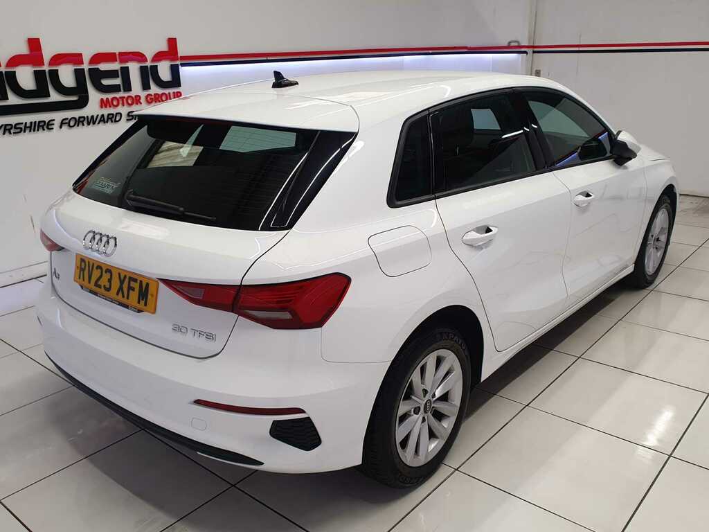 Audi A3 1.0 Tfsi 30 Technik Sportback RV23XFM White #6